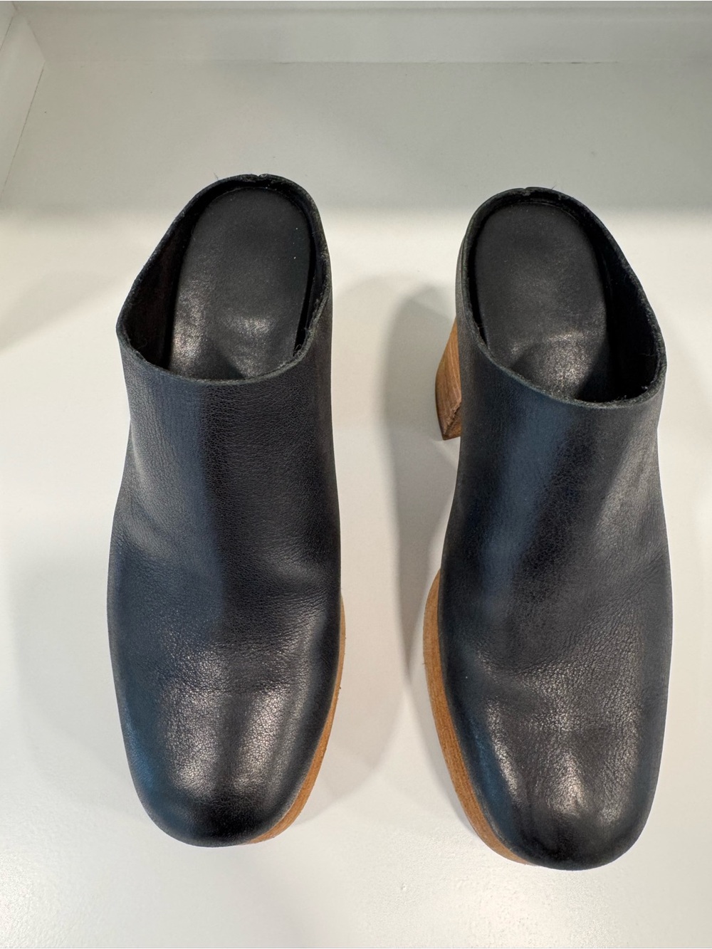 Kork-Ease Black Leather Platform Mule with Stacked platform Heel - Picture 4 of 8